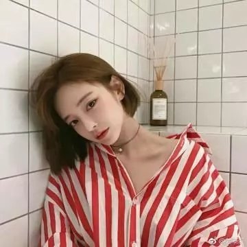 金爪女郎